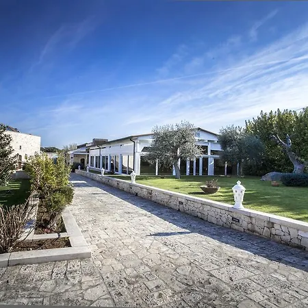 Relais Masseria Serritella Hotel 4*